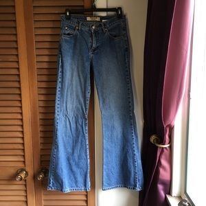 Paris Blues Originals: Low Rise Blue Jeans!